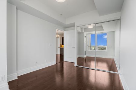 For Lease - 39 Upper Duke Crescent Unit# 408, Markham, Ontario - Photo 5