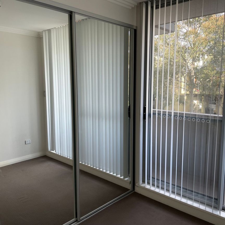 Modern 2 Bedroom Apartment Living in the Heart of Silverwater - Photo 1