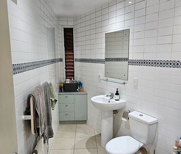 3 Bedroom Unit, Freemans Bay - Photo 3