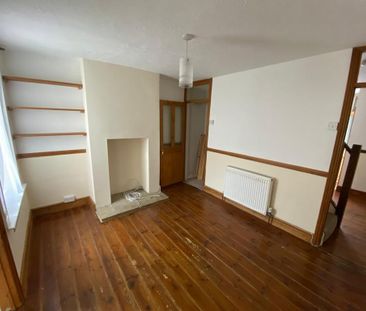 3 bedroom terraced house to rent - Photo 4