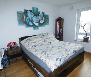 Moderne 2-Zimmer-Wohnung mit großer Sonnenloggia, Aufzug und Rheinb... - Photo 3