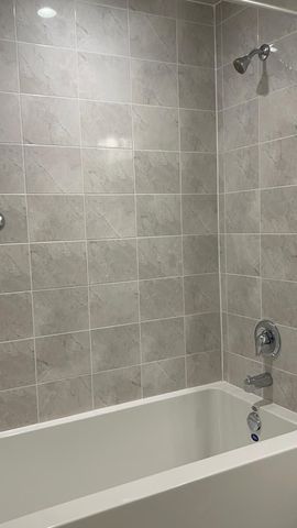 For Lease - 3361 Thunderbird Promenade, Pickering, Ontario - Photo 2