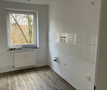 Schöner Wohnen: praktische 3-Zimmer-Wohnung in guter Wohnlage - Foto 2
