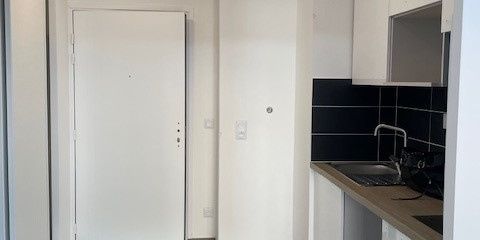 Location Appartement 2 pièces 41m² CHAMBERY 73000 - Photo 3