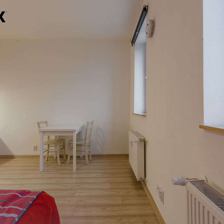 Pronájem bytu 1+kk 27 m² - Photo 1
