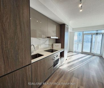 28 Interchange Way condo — Vaughan, ON (1-Bedroom) - 1 Bedroom - Photo 4