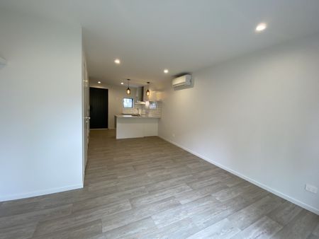 Stanmore Bay 2 Bedroom - Photo 2