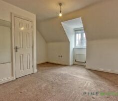 3 BEDROOM Townhouse - Semi Detached - Photo 4