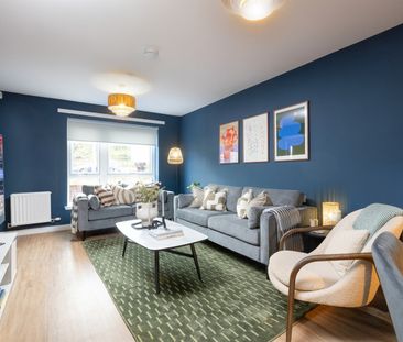 Casa, Vista Park, Glasgow, G33 - Photo 1