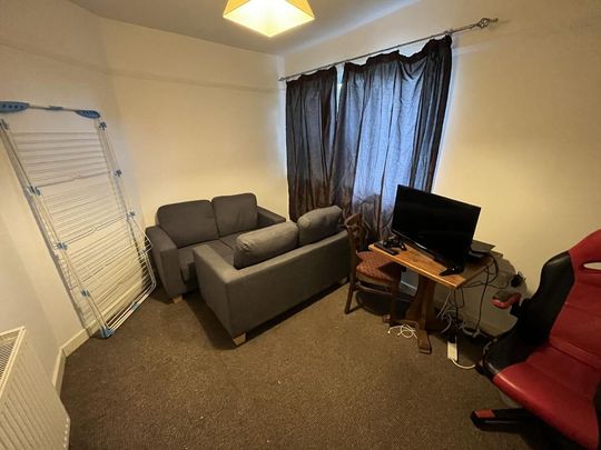 4 bedroom house to rent - Photo 1