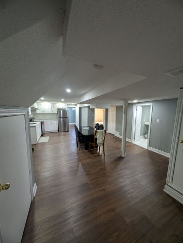 For Lease - 10 May Apple Terrace, Toronto, Ontario - Photo 5