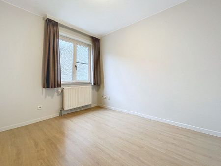 Prachtig appartement met groot terras en 2 slaapkamers - Photo 5