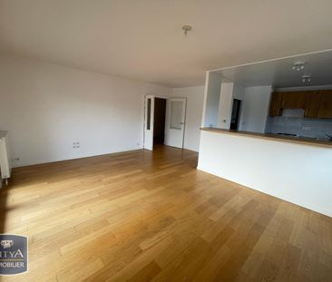 Location Appartement 4 pièces 103m² SOYAUX 16800 - Photo 2