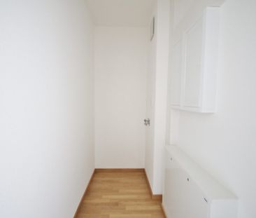 Familienfreundliche 4-Zimmer-Wohnung mit Dachterrasse - Photo 3