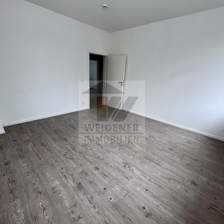 stylische 4 R.-Whg. mit Balkon & Wanne und moderne Einbauküchen in Pforten! - Foto 1