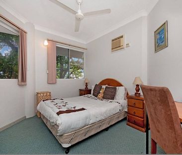 Stylish 2-Bedroom Apartment in Prime Parramatta Park Location - Photo 4