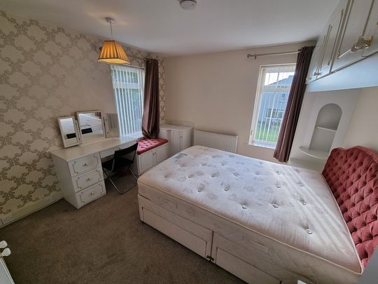 6 Bed Student Accommodation - Photo 1