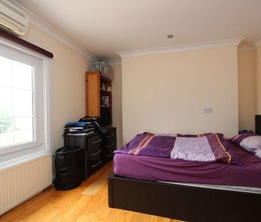 Room in a Shared House, Baker Street, RG1 - Photo 4
