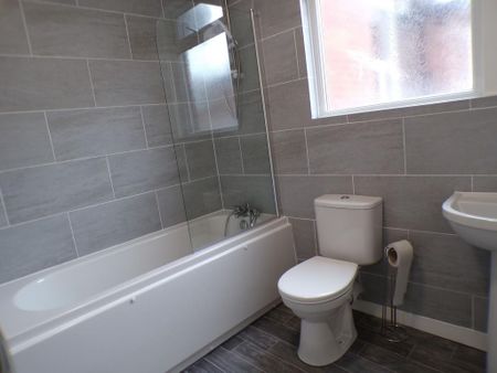 7 bedroom house to rent - Photo 2