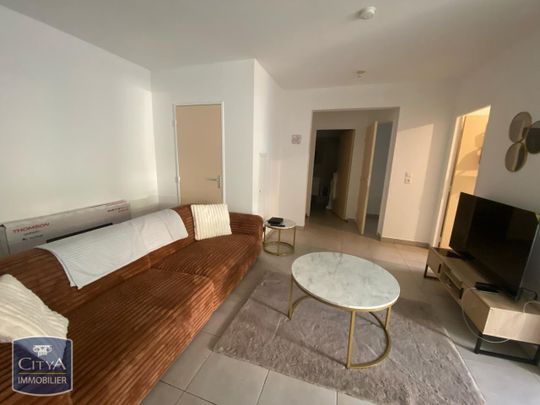 Location Appartement 2 pièces 52m² LA POSSESSION 97419 - Photo 1