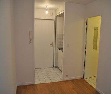 Location Appartement 1 pièce 23m² - Photo 6