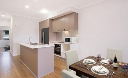 47/4 Lewis Place, Manly West QLD 4179 - Townhouse For Rent | Domain - Photo 5