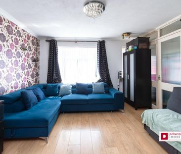 3 bedroom terraced house to rent - Photo 3