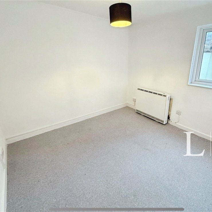 2 bedroom apartment to rent Clarence Court, Clarence Road, Cheltenham, GL52 - Photo 1