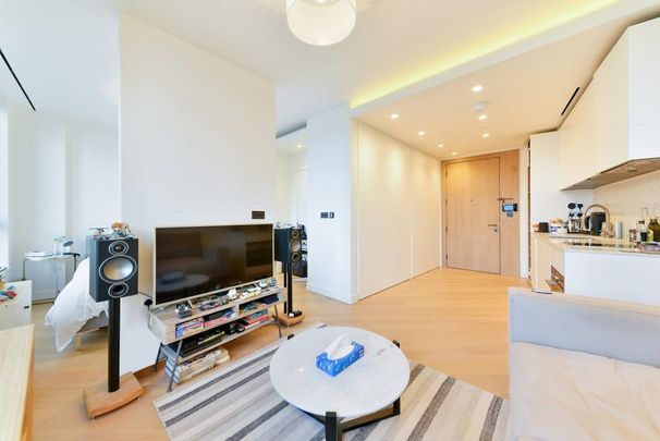 Studio to rent - Photo 1