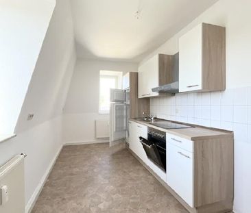 2 Zimmer. Stil. Einbauküche. - Photo 3