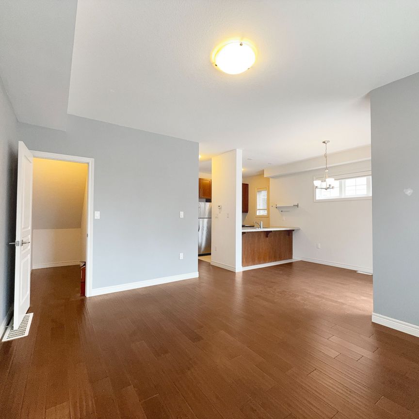 For Lease - 14 Whaley Lane, Hamilton, Ontario - Photo 1