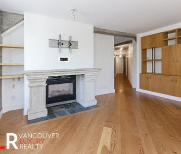 Condo in Downtown Vancouver, BC - Photo 5