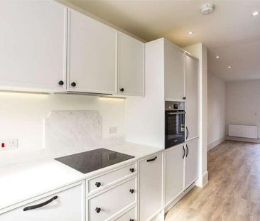 Albrighton Crescent, Paddock Wood, Tonbridge, Kent, TN12 - Photo 6