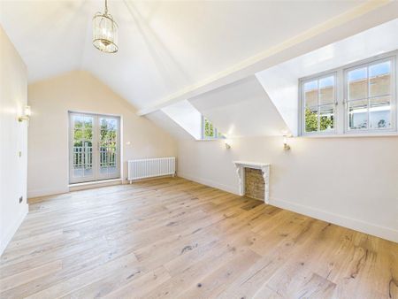 5 bedroom semi-detached house to rent - Photo 4