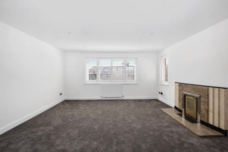 3 bedroom flat to rent - Photo 3