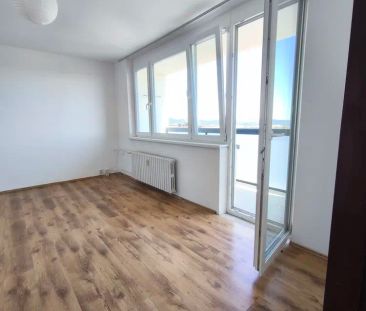 PRONÁJEM BYTU 2+1 S BALKONEM – NEPOMUK, UL. NA VINICI - Fotografie 5