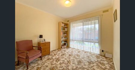 Comfortable Living - Photo 2