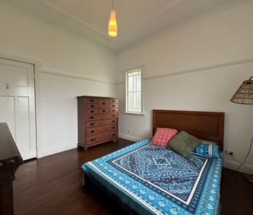 17 Avondale Avenue, East Lismore NSW 2480 - House For Rent | Domain - Photo 4