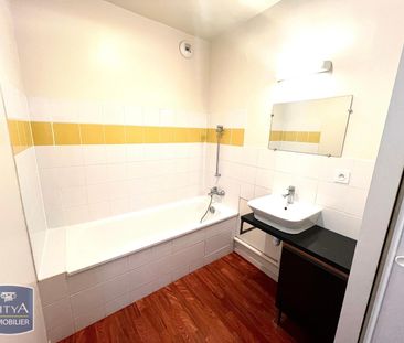 Location Appartement 3 pièces 61m² CHINON 37500 - Photo 4