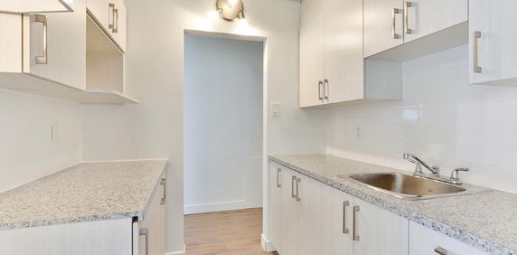 3 1/2 - Deux-Montagnes - 1 275 $/mois - Photo 2