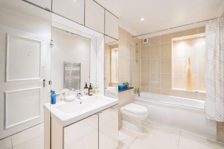 3 bedroom flat to rent - Photo 4