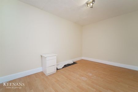 Swinton Hall Road, Swinton, Manchester - Photo 5