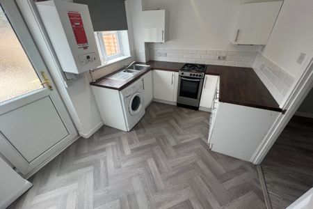 Orchid Close - Photo 2