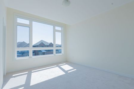 For Lease - 1210 PLYMOUTH Drive, Oshawa, Ontario - Photo 3