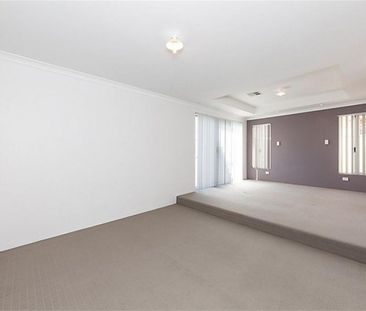 Perfect Family Home - that ticks all the boxes! - Photo 2