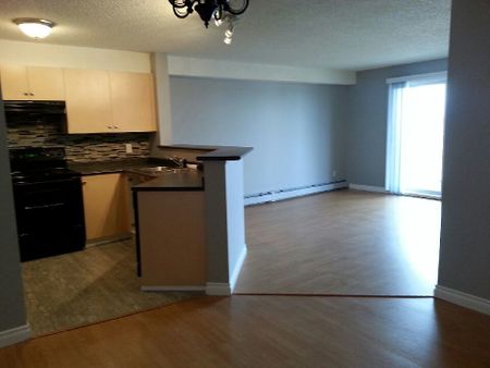 2403 - 16320 24 Street Southwest, Calgary - Photo 2