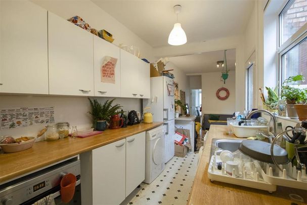 4 bedroom house to rent - Photo 1