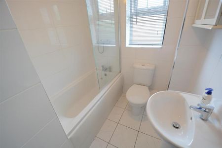 2 bedroom house to rent - Photo 3