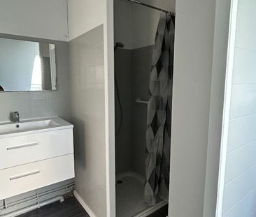 Location Appartement 1 pièce 20m² - Photo 4