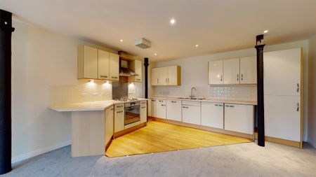 2 bedroom flat to rent - Photo 4